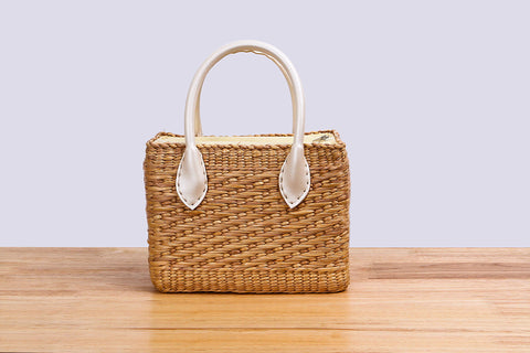Sil Thin Chao Pha Ya - Natural straw wicker handbag (white)