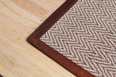 Place mat (Red Brown)