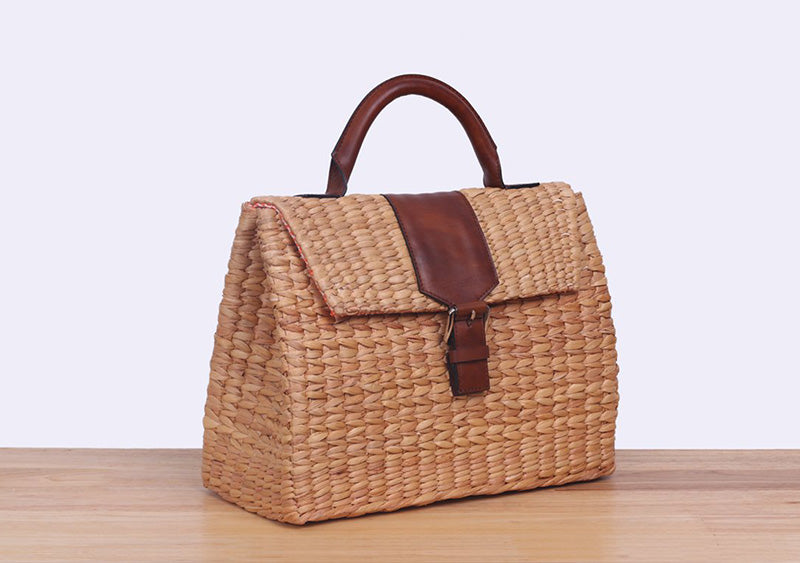 <ly-as-9507010>VIPHA WICKER BAG (Brown)</ly-as-9507010>